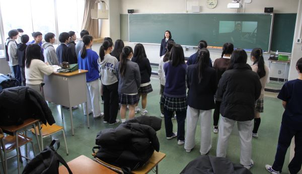 080128合唱朝練 (52).JPG